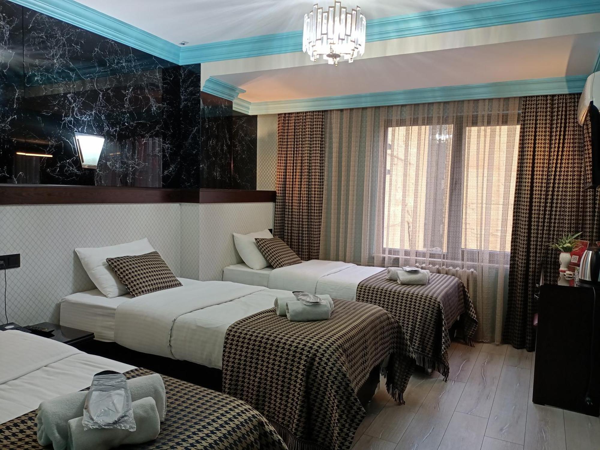 Hotel Falcon Istanbul Exteriör bild